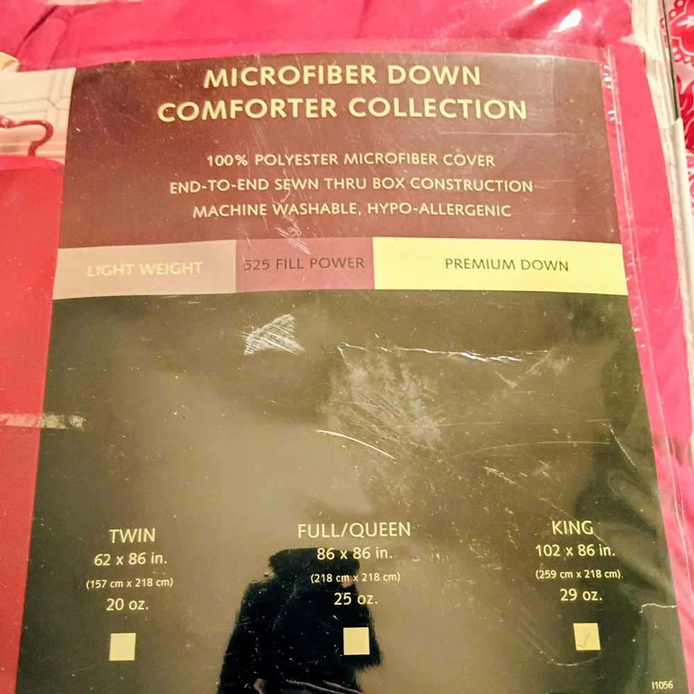 Microfiber Down Comforter in Red
